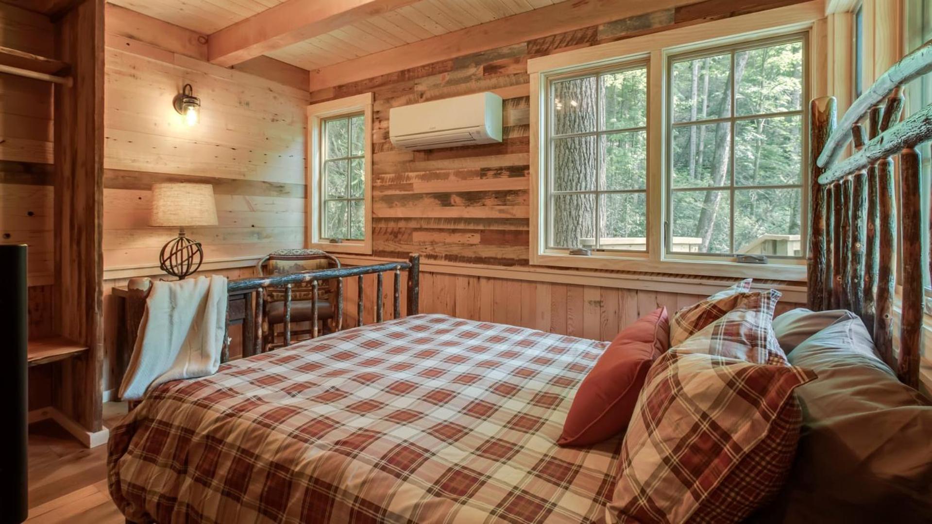 ガトリンバーグ The Dogwood In Treehouse Grove At Norton Creekヴィラ エクステリア 写真