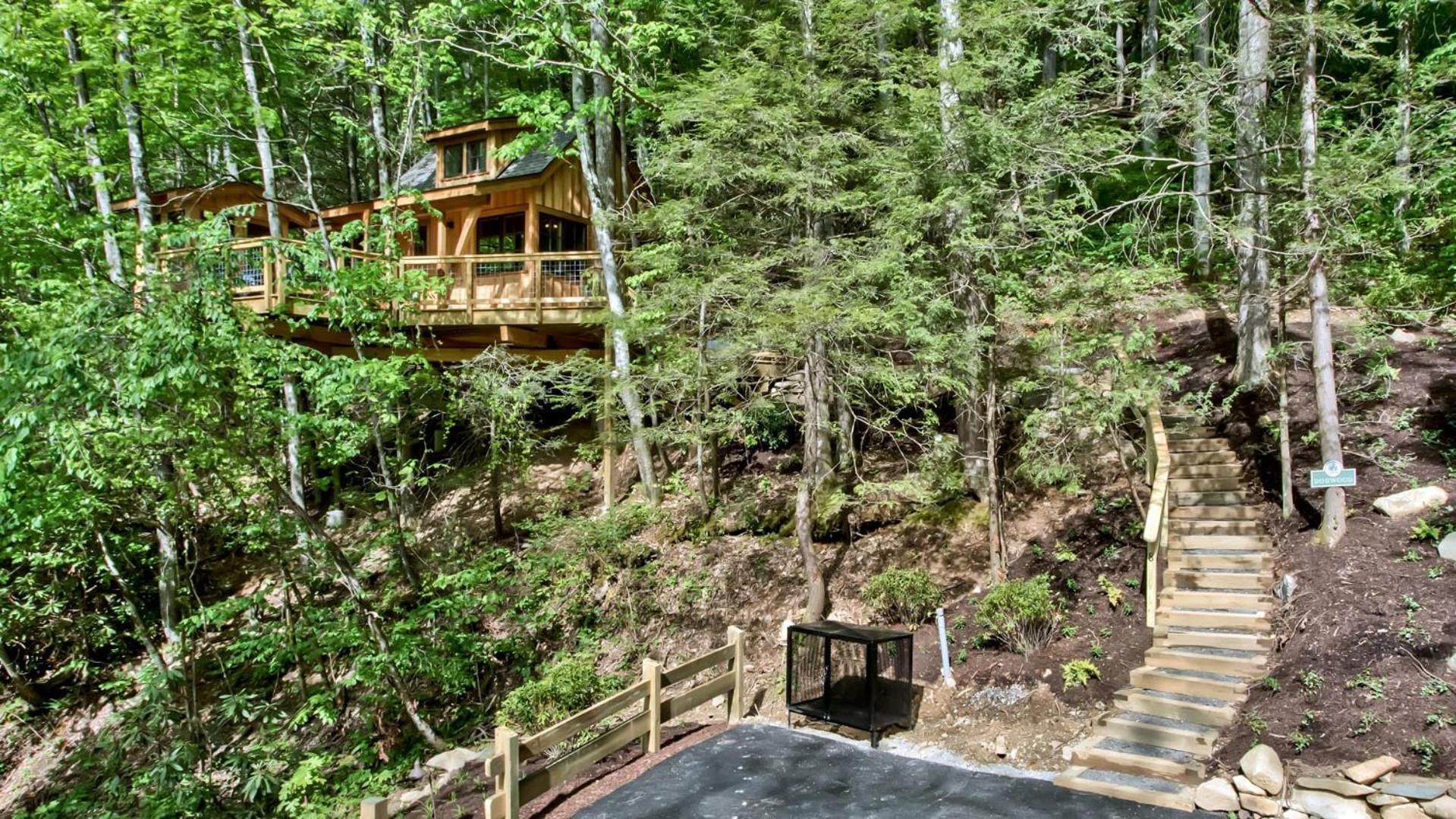 ガトリンバーグ The Dogwood In Treehouse Grove At Norton Creekヴィラ エクステリア 写真